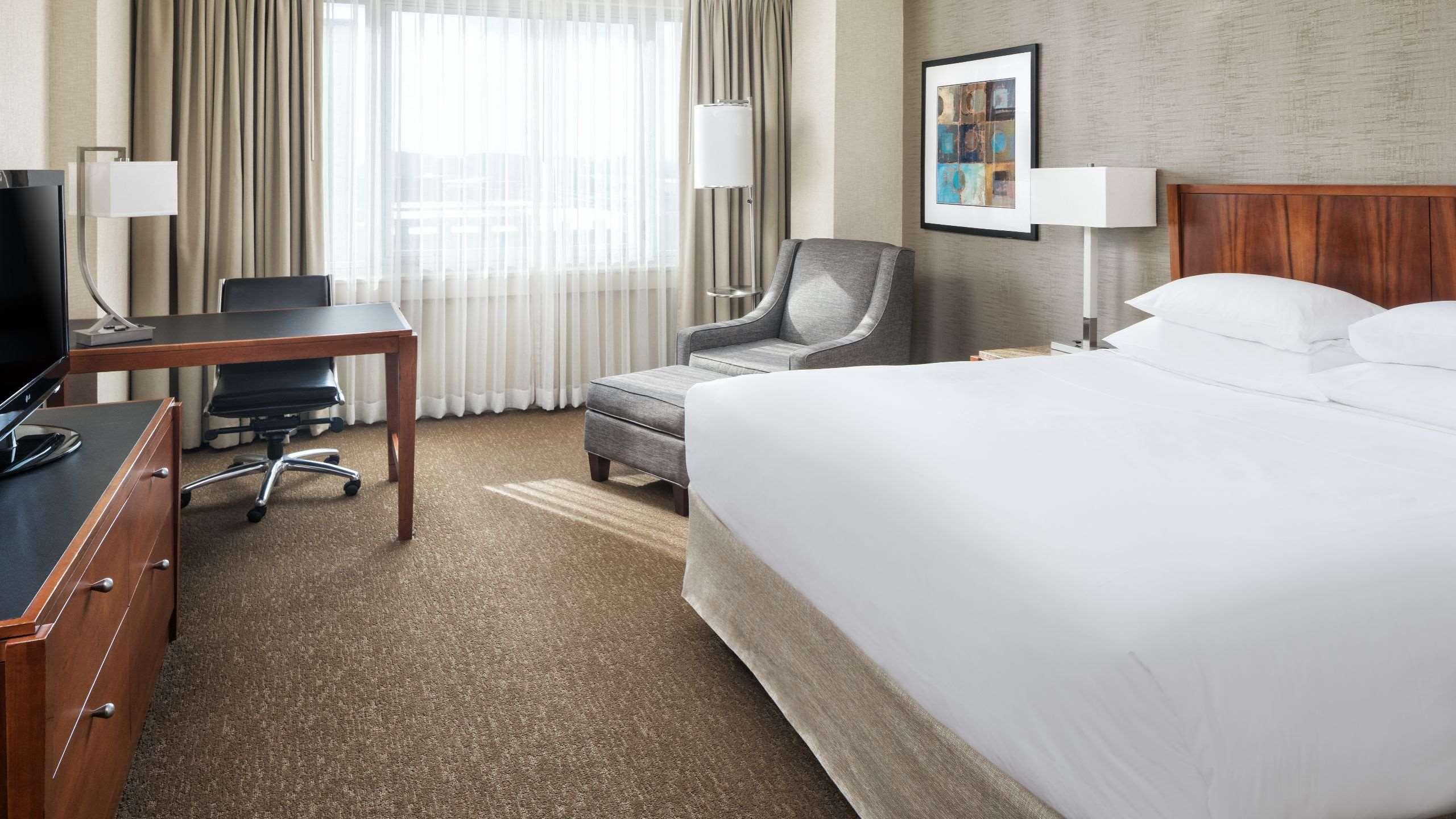 Hyatt Centric Chicago Ohare Hotel Rosemont Exterior photo